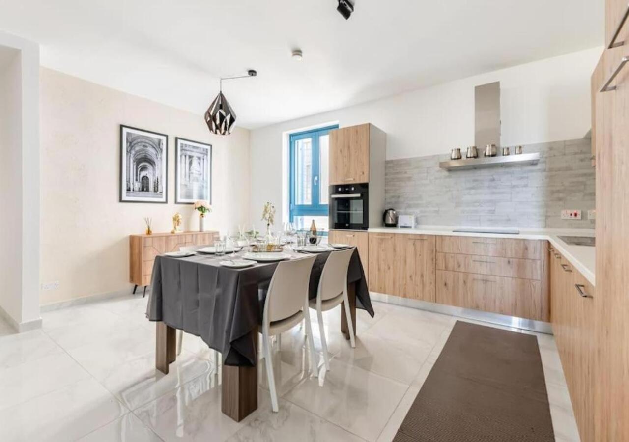 Sea View Luxury Apartment Brand New In Βαλέτα Εξωτερικό φωτογραφία